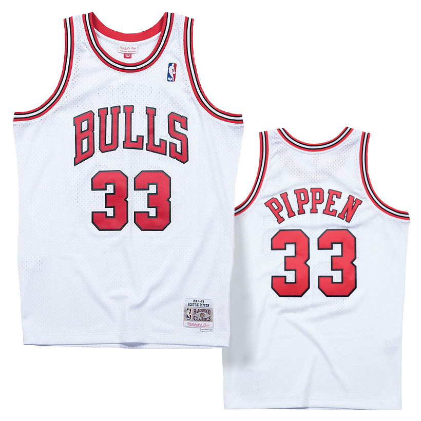 Mitchell & Ness Men's Mitchell & Ness Scottie Pippen Black Chicago Bulls  Big & Tall Hardwood Classics 1997/98 Swingman Jersey