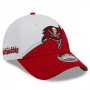 Tampa Bay Buccaneers New Era 9FORTY NFL Sideline 2023 Stretch Snap Cap