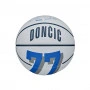 Luka Dončić Dallas Mavericks Wilson Player Series Mini košarkaška lopta 3