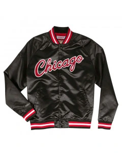 Chicago Bulls Mitchell & Ness Team Lightweight Satin Jacket