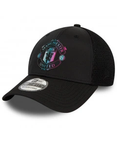 Manchester United New Era 39THIRTY Stretch Fit Black Holographic Cap