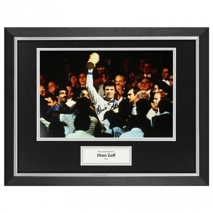 Dino Zoff Signed Photo Framed 16